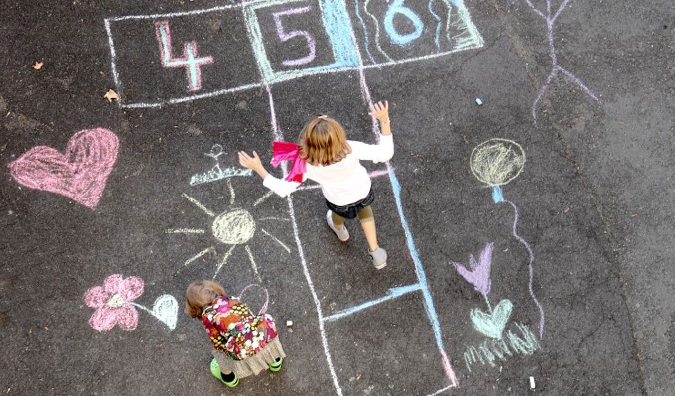 Foto: NTB scanpix Credit: Oslo kommune Barn hopper paradis.